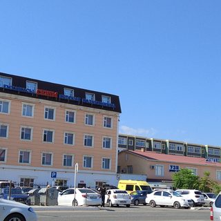 Сенім, медицинский центр, логотип