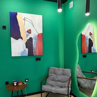 Meruert brow studio, сұлулық студиясы, логотип