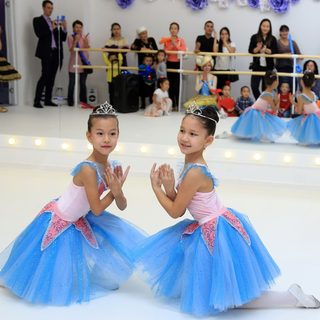 логотип компании