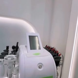 логотип компании