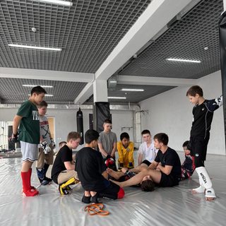 логотип компании
