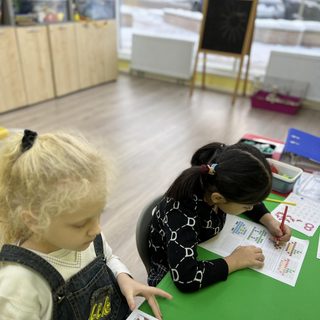 логотип компании