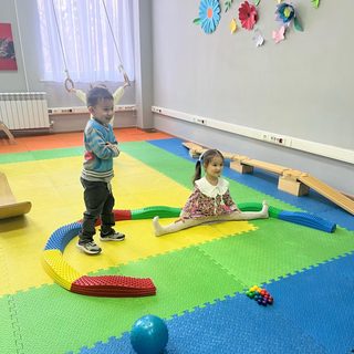 логотип компании