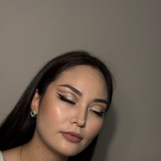 Выездной кабинет визажиста, логотип