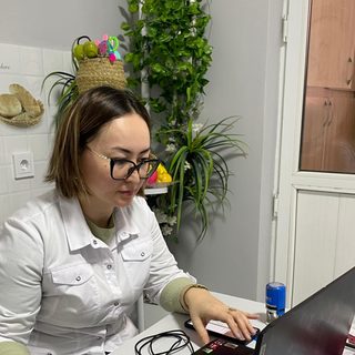 логотип компании