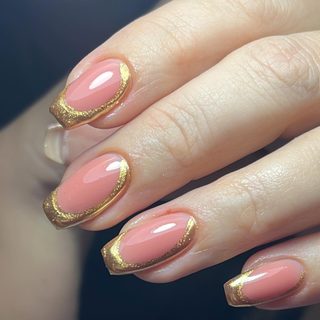 Halya_nail_studio, logo