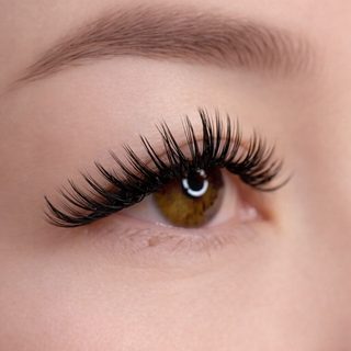 Ainissa Lash, логотип