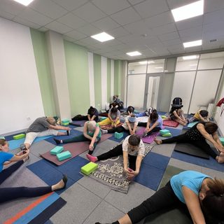 логотип компании