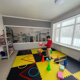 Коррекционный центр, логотип