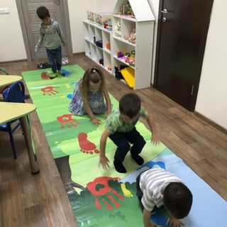 Центр развития слуха и речи, логотип