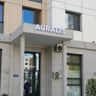 логотип компании