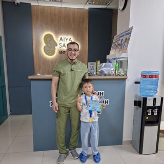 логотип компании