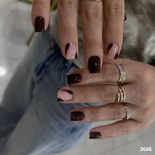 Di_nailss_astana, логотип