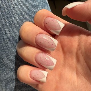 Rianails, логотип