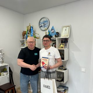логотип компании