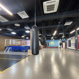 логотип компании