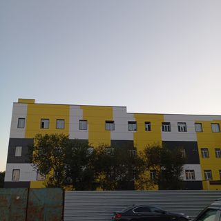 iClinic Atyrau, логотип