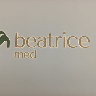 Beatrice med, logo
