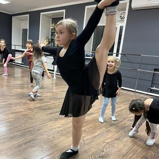 логотип компании