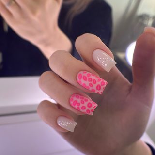 Fetalieva_nails, студия маникюра, логотип