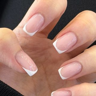 Nail studio by Dinara Gench, ногтевые студии, логотип