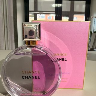 Rim parfum, логотип