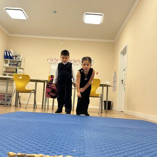 логотип компании