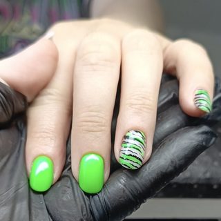 risha_nailmanikkst, кабинет мастера ногтевого сервиса, логотип