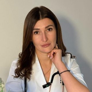 Врач-терапевт Якубец К.А., логотип