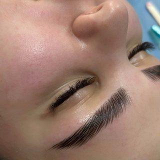 Brow.by.nargiz, логотип