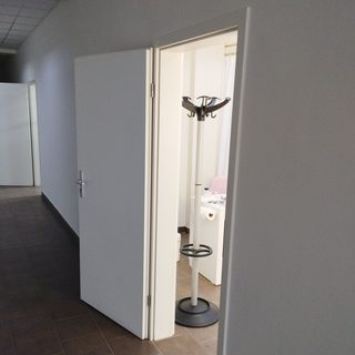 Lashmaker Gulsezim, логотип