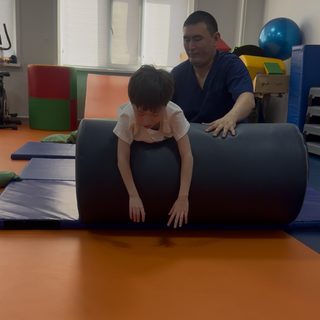 логотип компании
