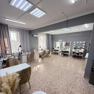 логотип компании