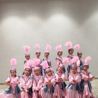 Aizhuldyz studio, студия танцев, логотип