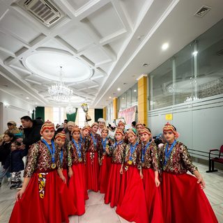 Riada, логотип