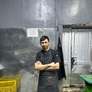 Мухит, ​стоматологический центр, логотип
