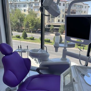 Rauda, стоматологический центр, логотип