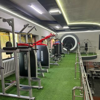 Metroflex, фитнес-клуб, логотип