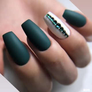 Miss Yasmin, логотип