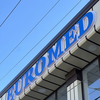 логотип компании