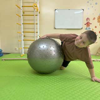 логотип компании